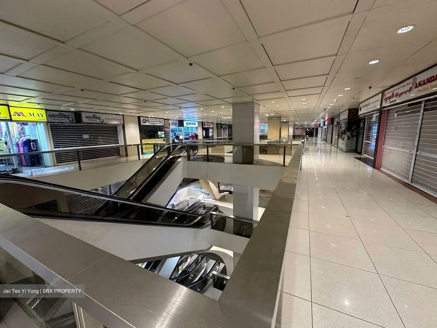Peninsula Plaza (D6), Retail #570514891